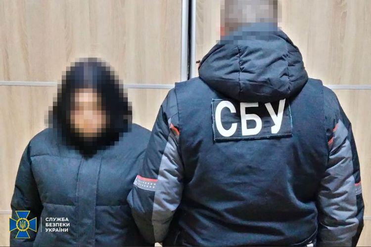 СБУ затримала 16-річну колаборантку, яка готувала вибух у Житомирі